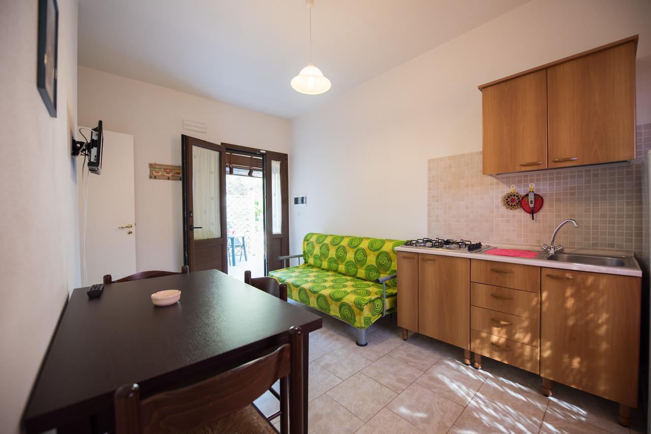 Villa Urania Торе Сан Джовани Удженто Екстериор снимка